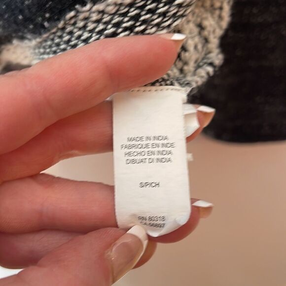 Lucky Brand Baja Hoodie Sweatshirt. Size Small. - Picture 8 of 11